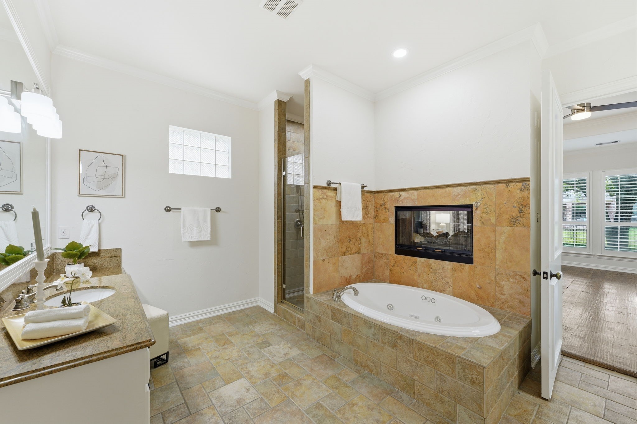 122 Salsbury Circle Murphy TX 75094
