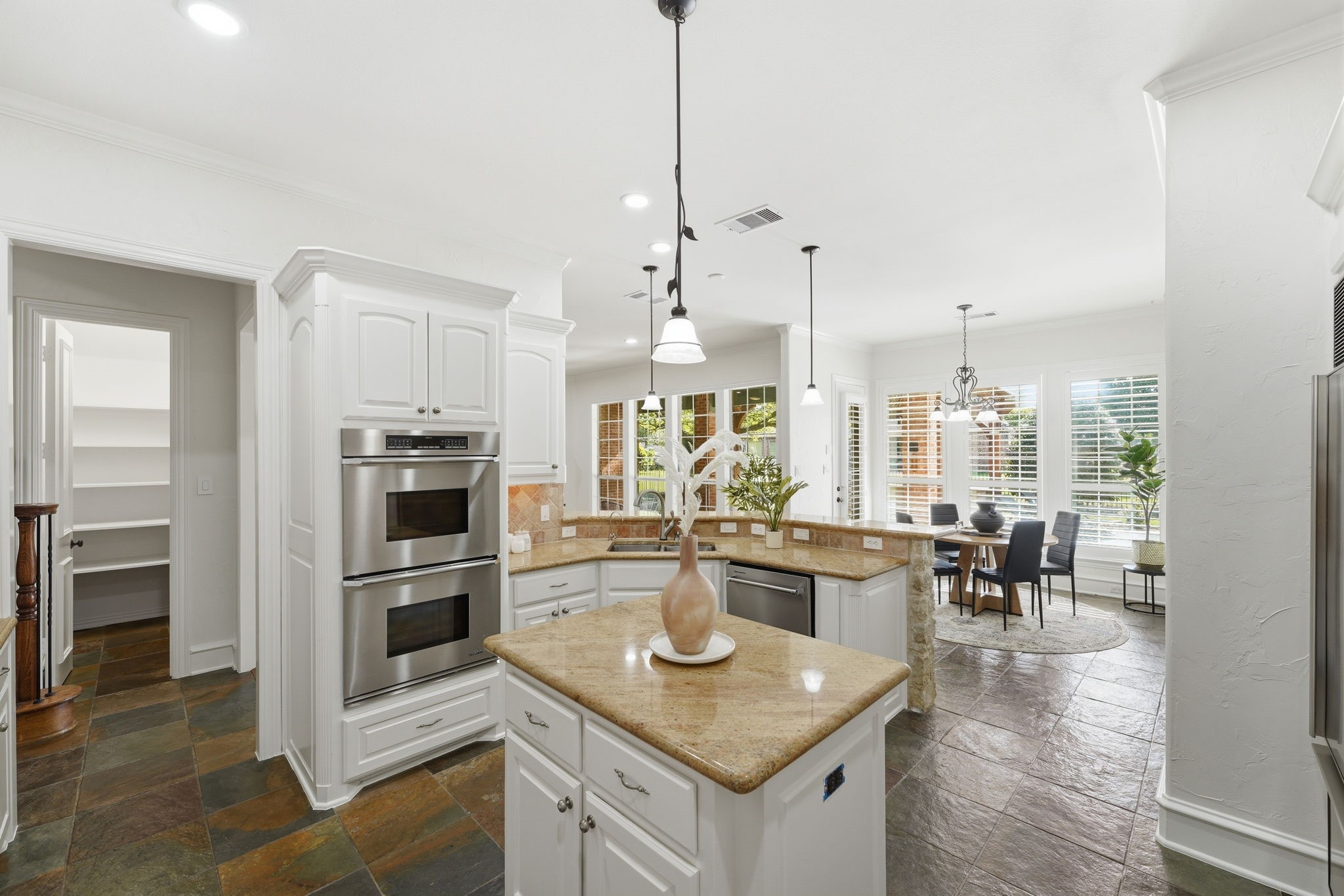 122 Salsbury Circle Murphy TX 75094