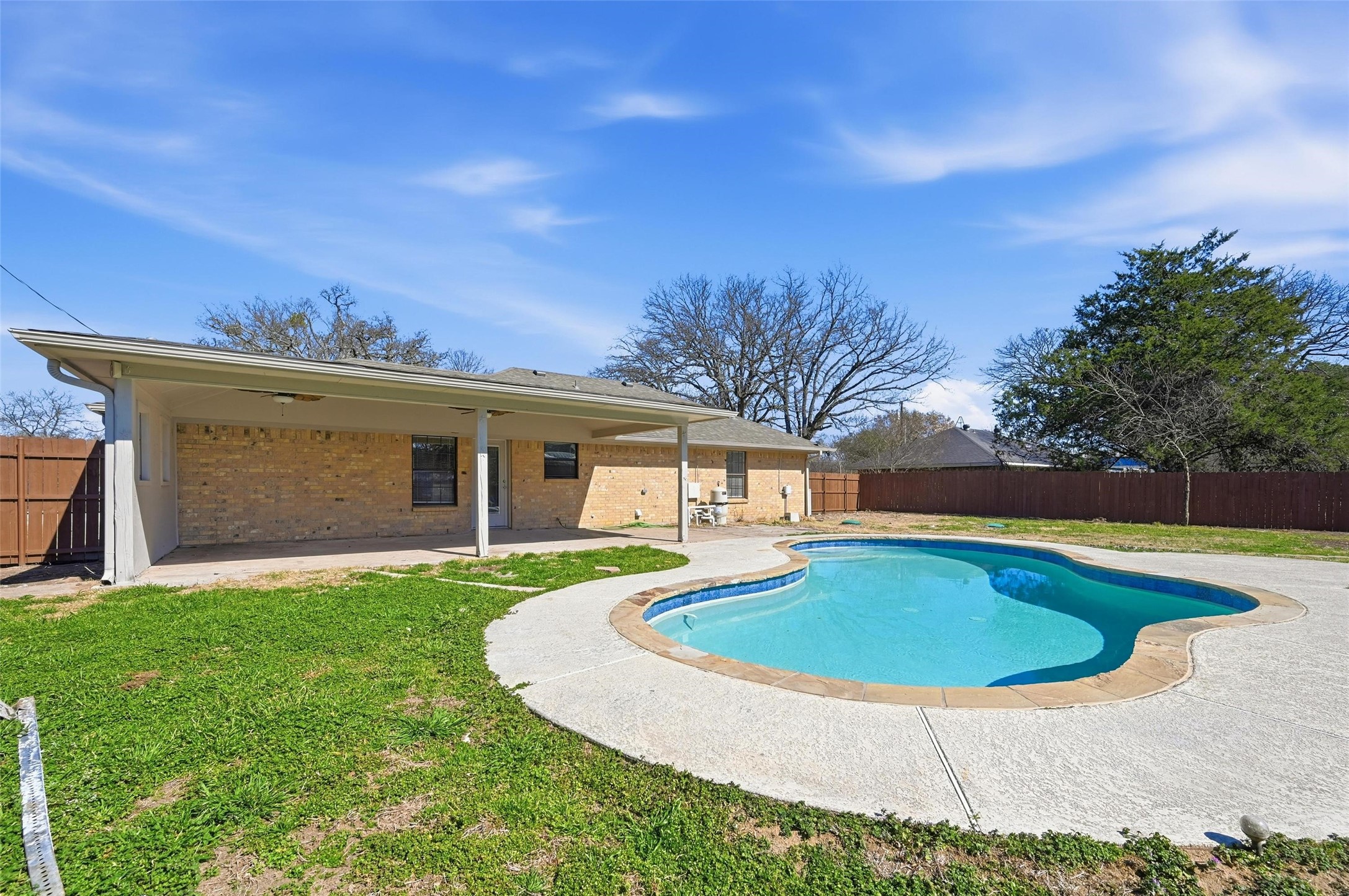 1816 Lake Highland W Quinlan TX 75474