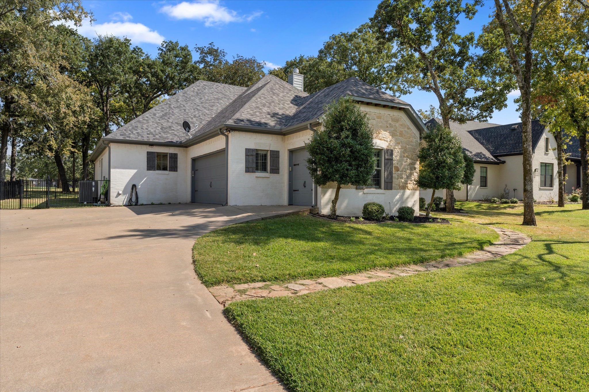 359 Saint Andrews Drive Mabank TX 75156