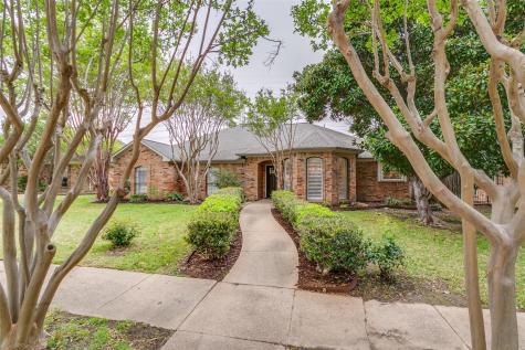 2534 Briardale Drive Carrollton TX 75006