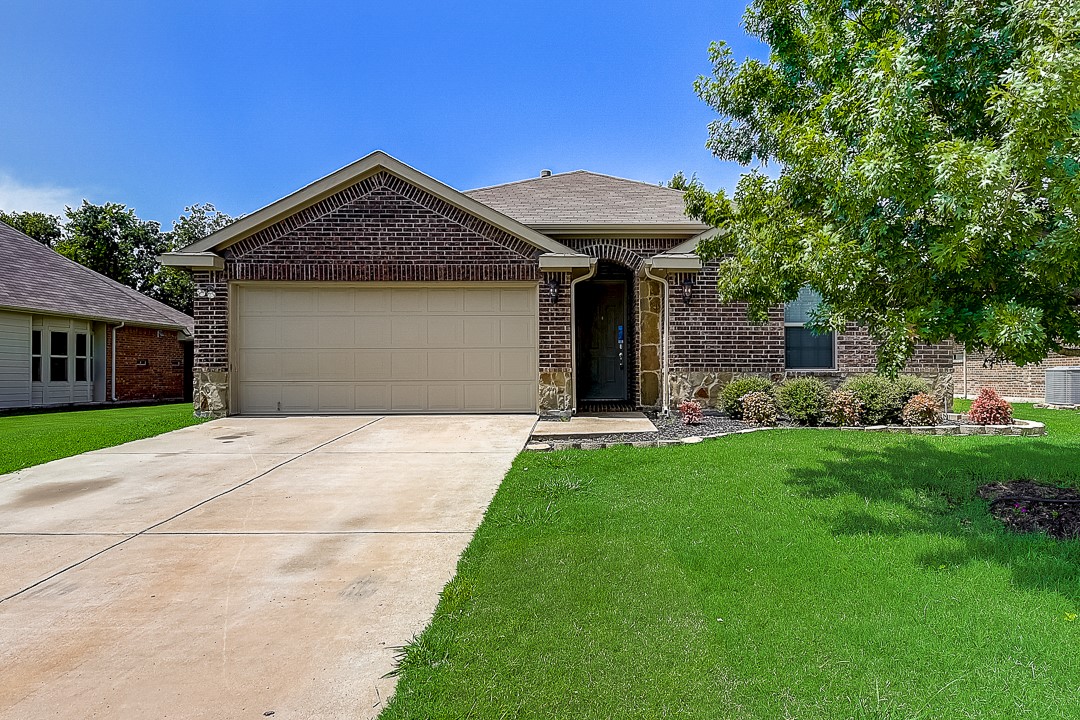 3235 Clear Springs Drive Forney TX 75126
