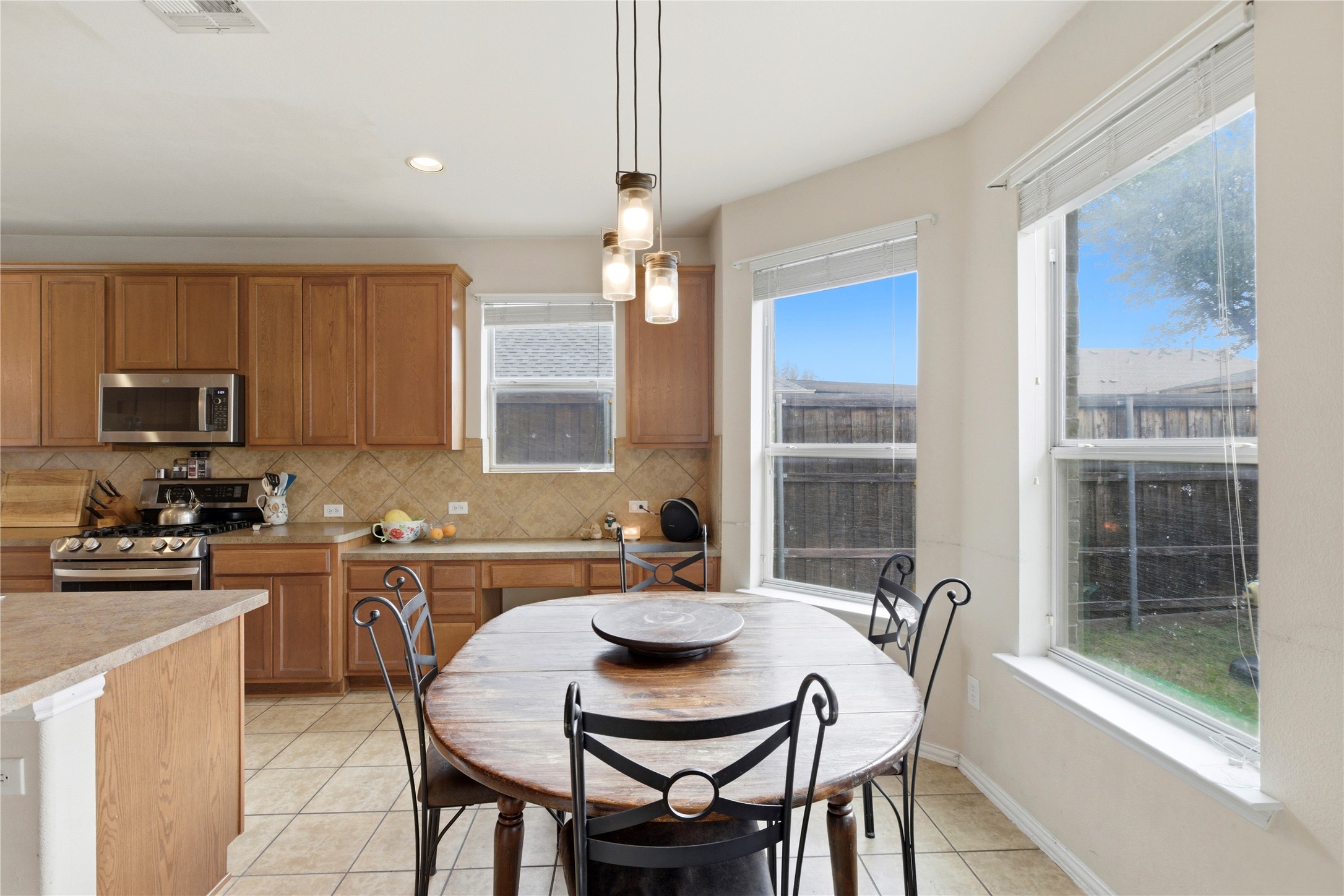 2817 NW Appaloosa Court Little Elm TX 75068
