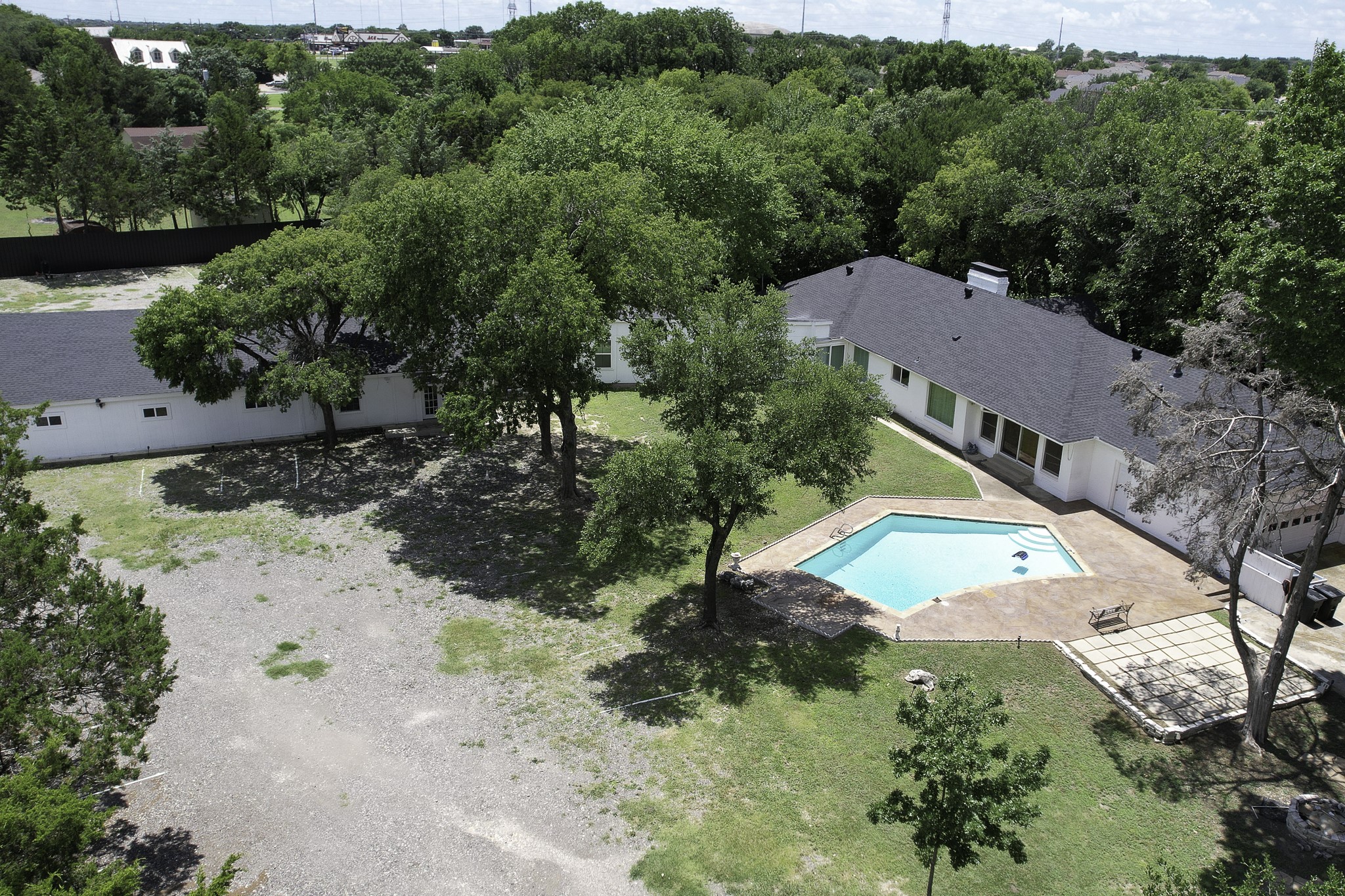 1206 S Clark Road Duncanville TX 75137