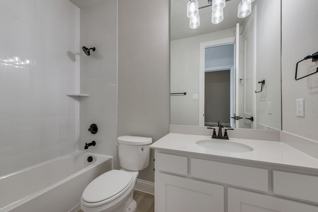 1259 Calebria Way Fate TX 75087