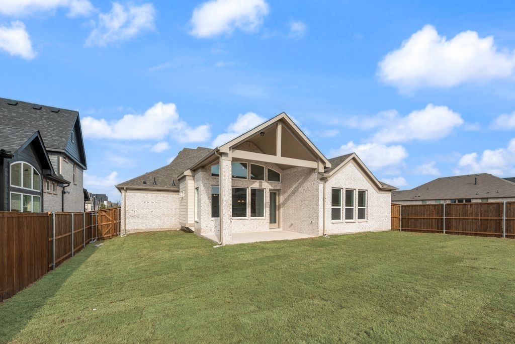 1259 Calebria Way Fate TX 75087