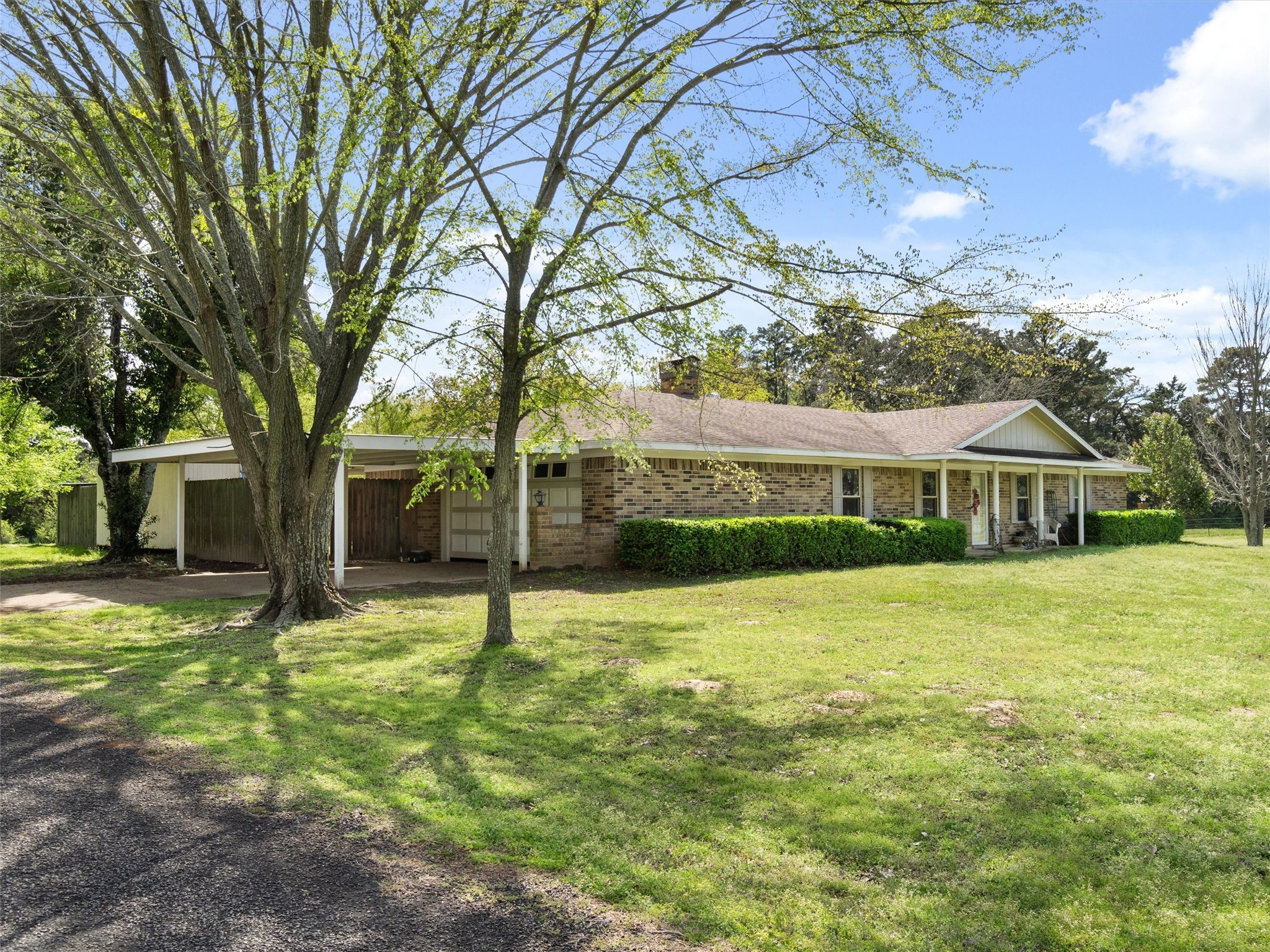 32 County Road SE 4280 Mount Vernon TX 75457