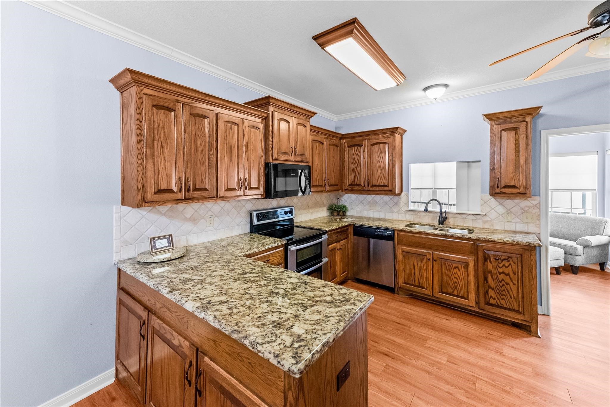 32 North Shore Circle Waco TX 76708