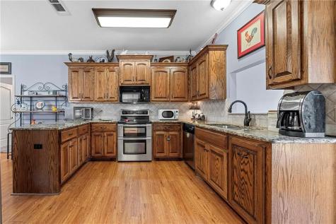 32 North Shore Circle Waco TX 76708