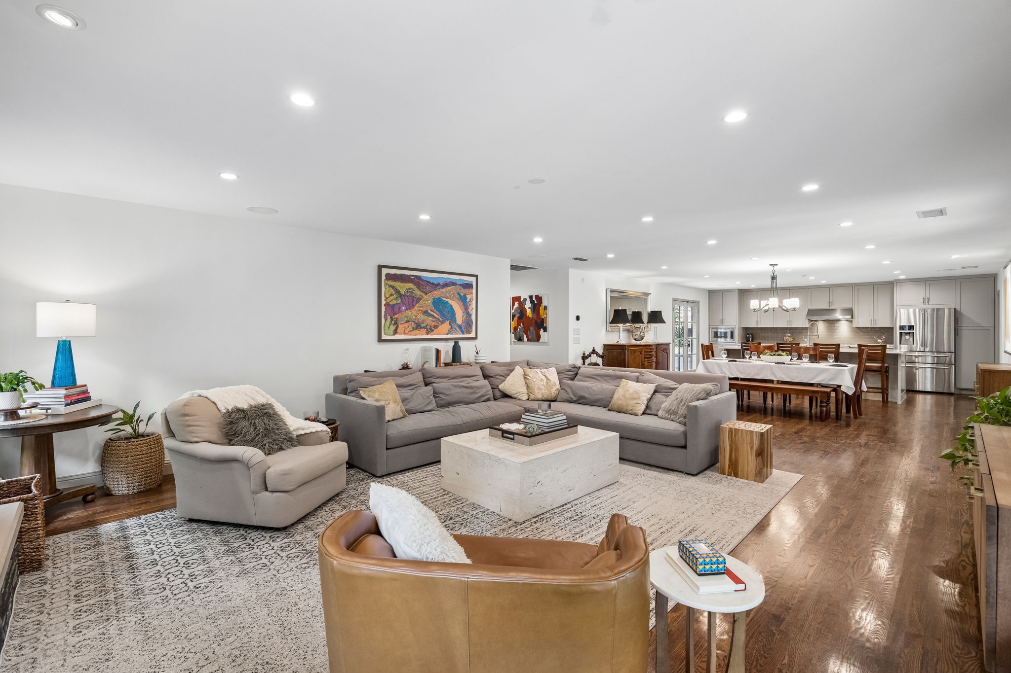 9261 Meadowglen Drive Dallas TX 75238