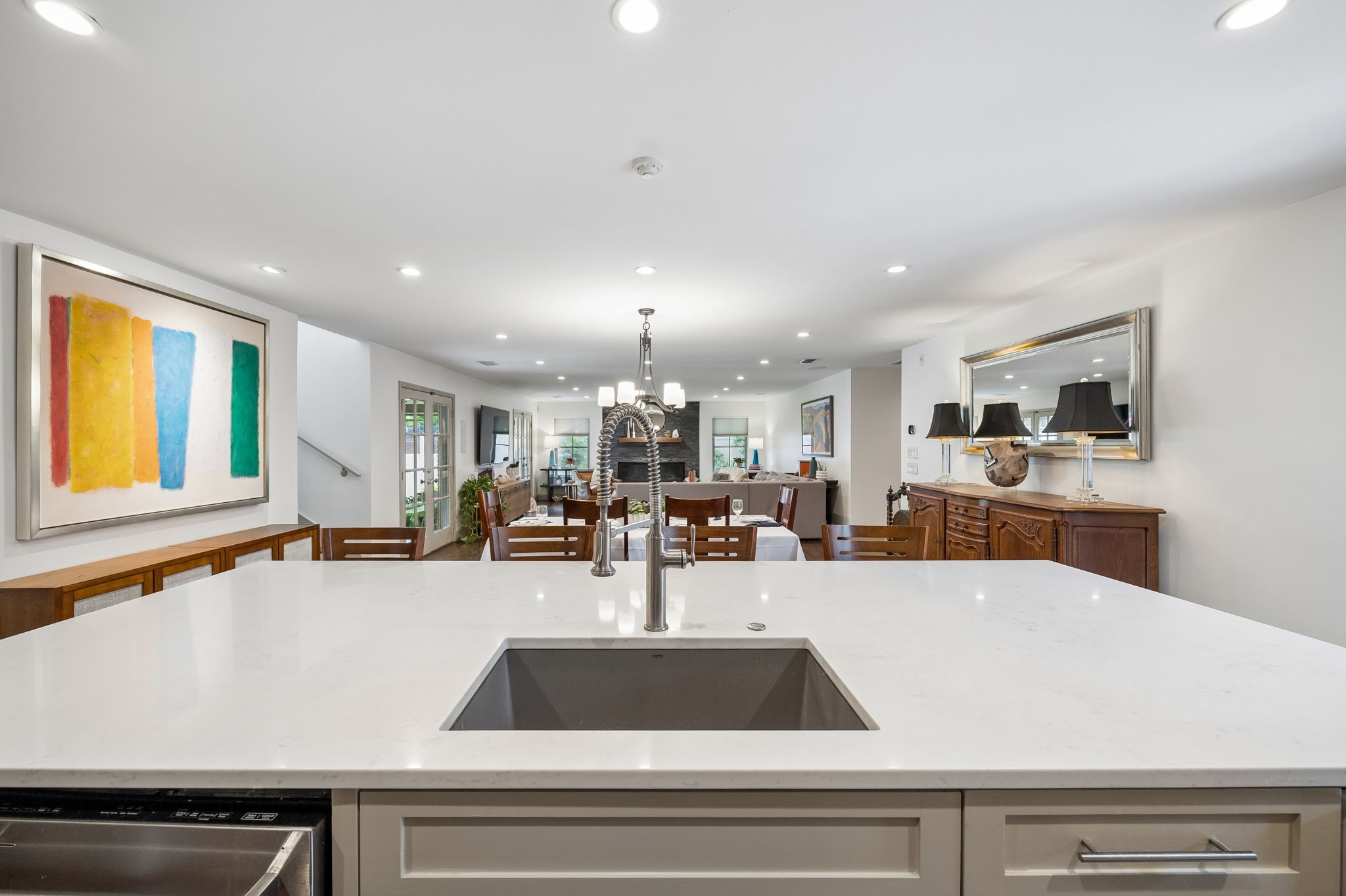 9261 Meadowglen Drive Dallas TX 75238