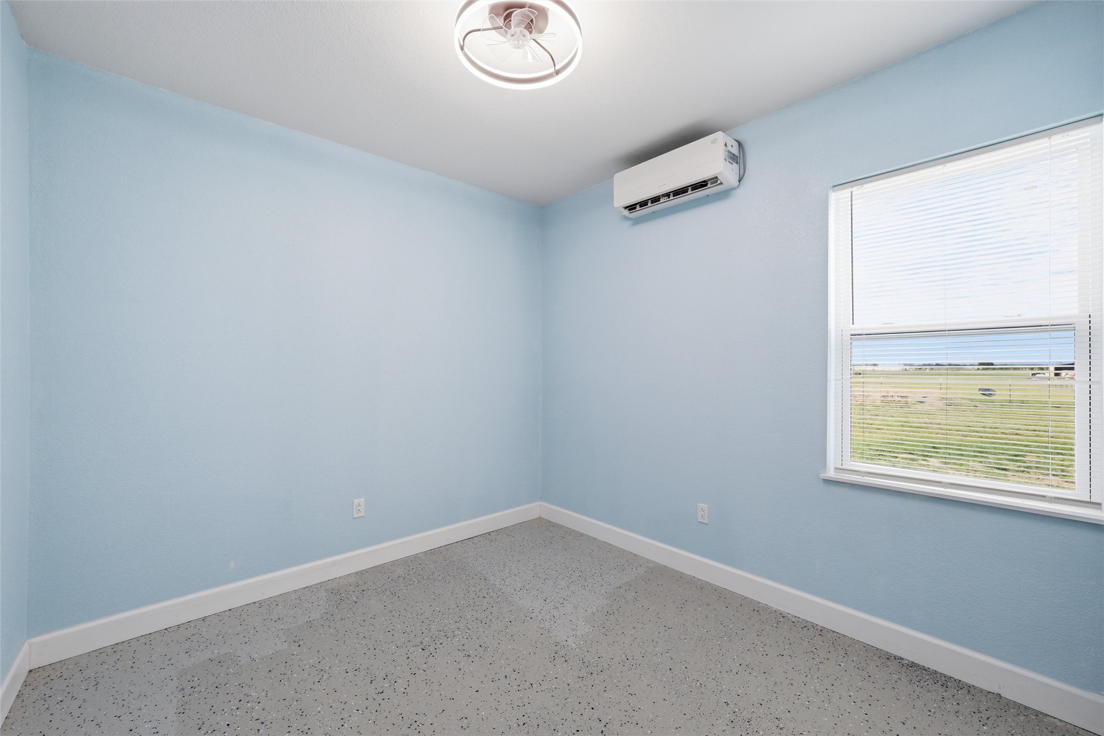 151 Kasberg Road Leroy TX 76654