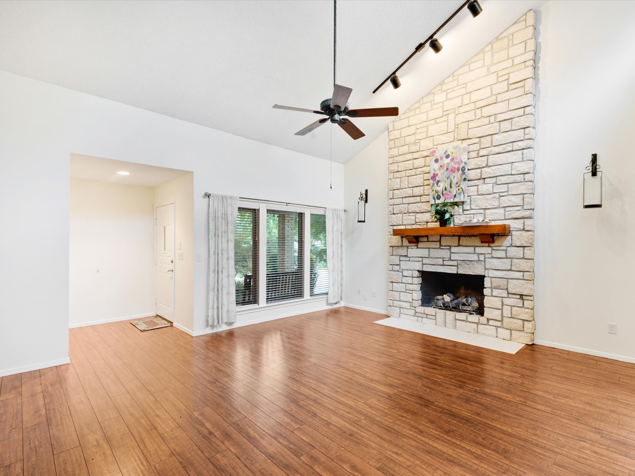 2531 Lake Bend Terrace Carrollton TX 75006