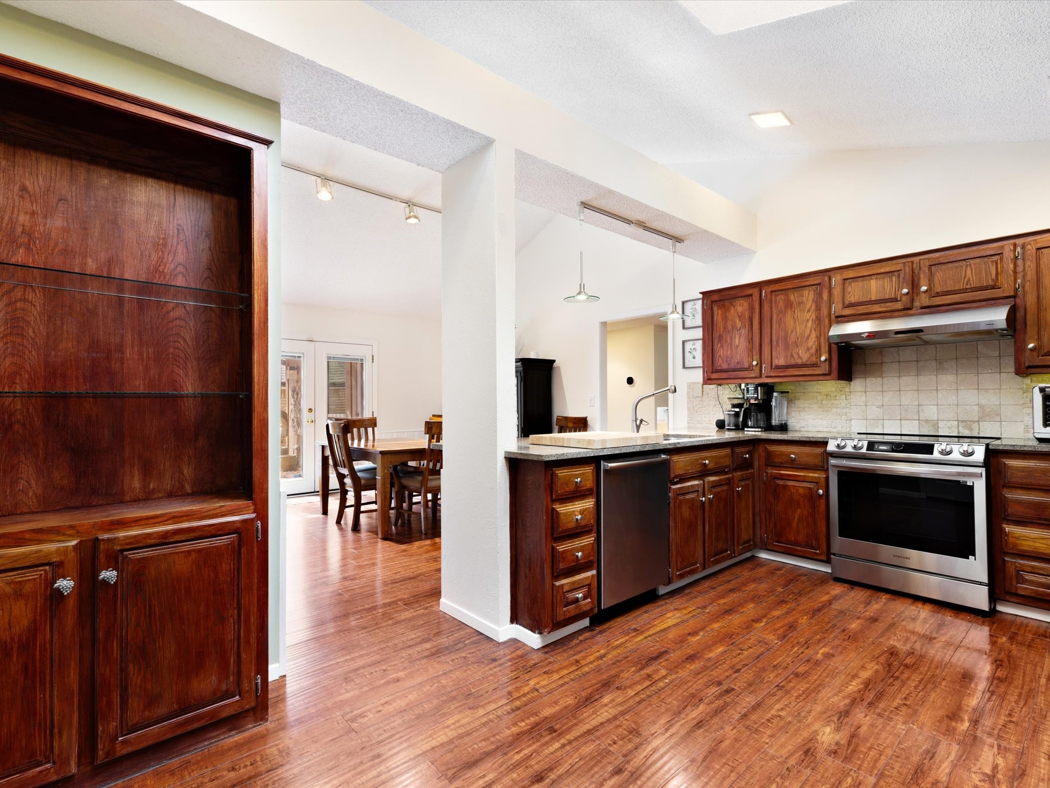 2531 Lake Bend Terrace Carrollton TX 75006