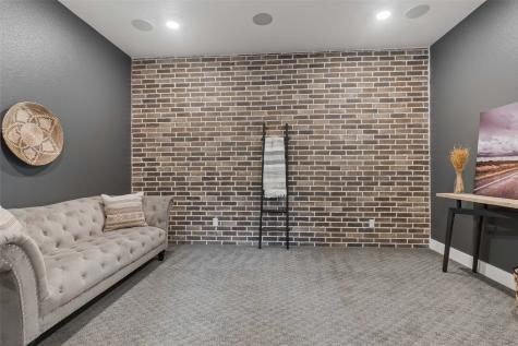 915 Oakhill Street Allen TX 75013