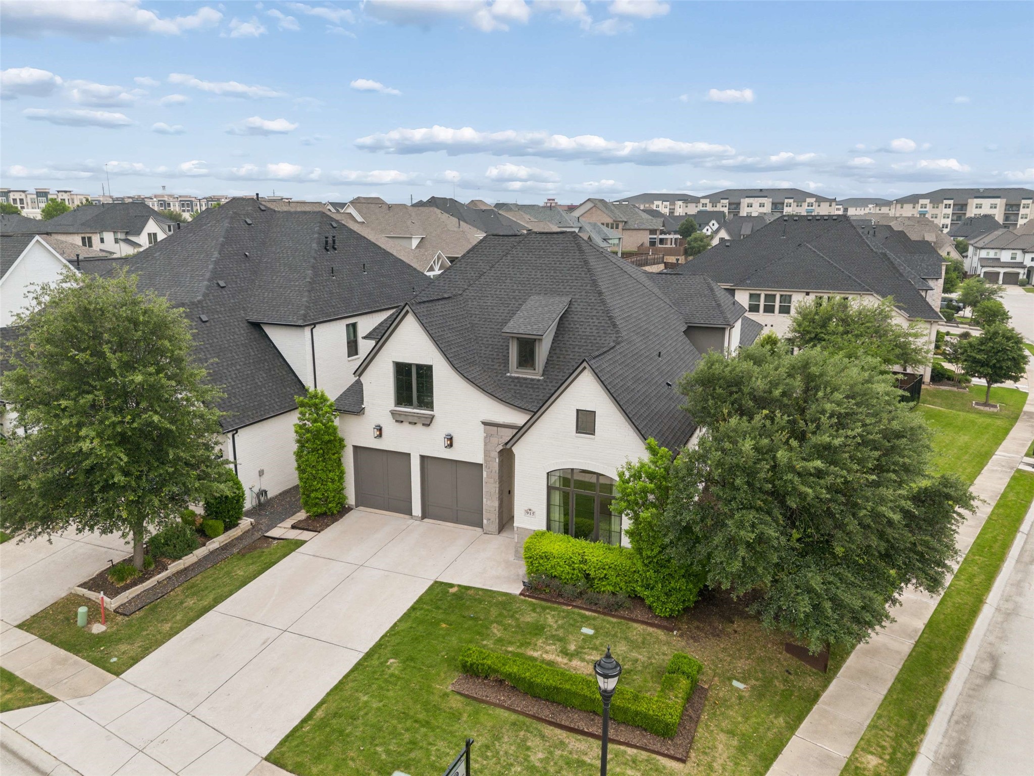 915 Oakhill Street Allen TX 75013