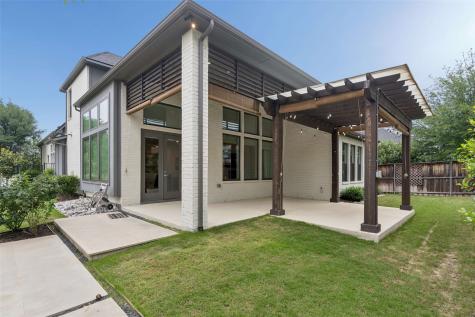 915 Oakhill Street Allen TX 75013
