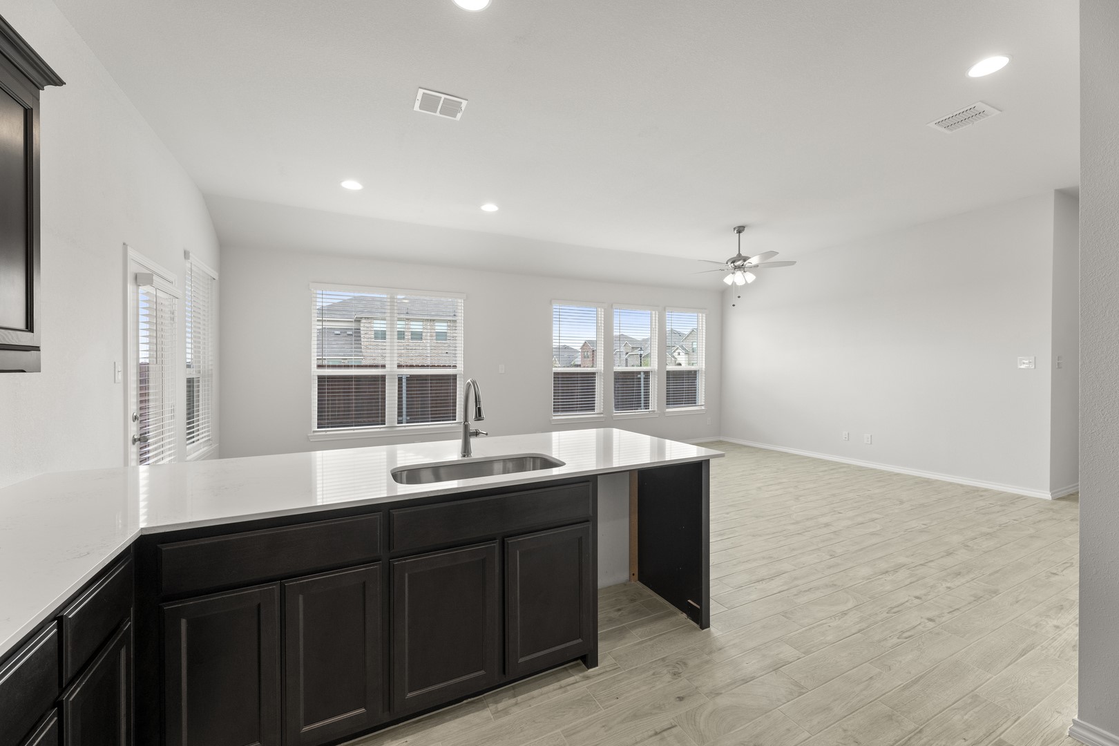 3124 Apple Creek Avenue Crandall TX 75114
