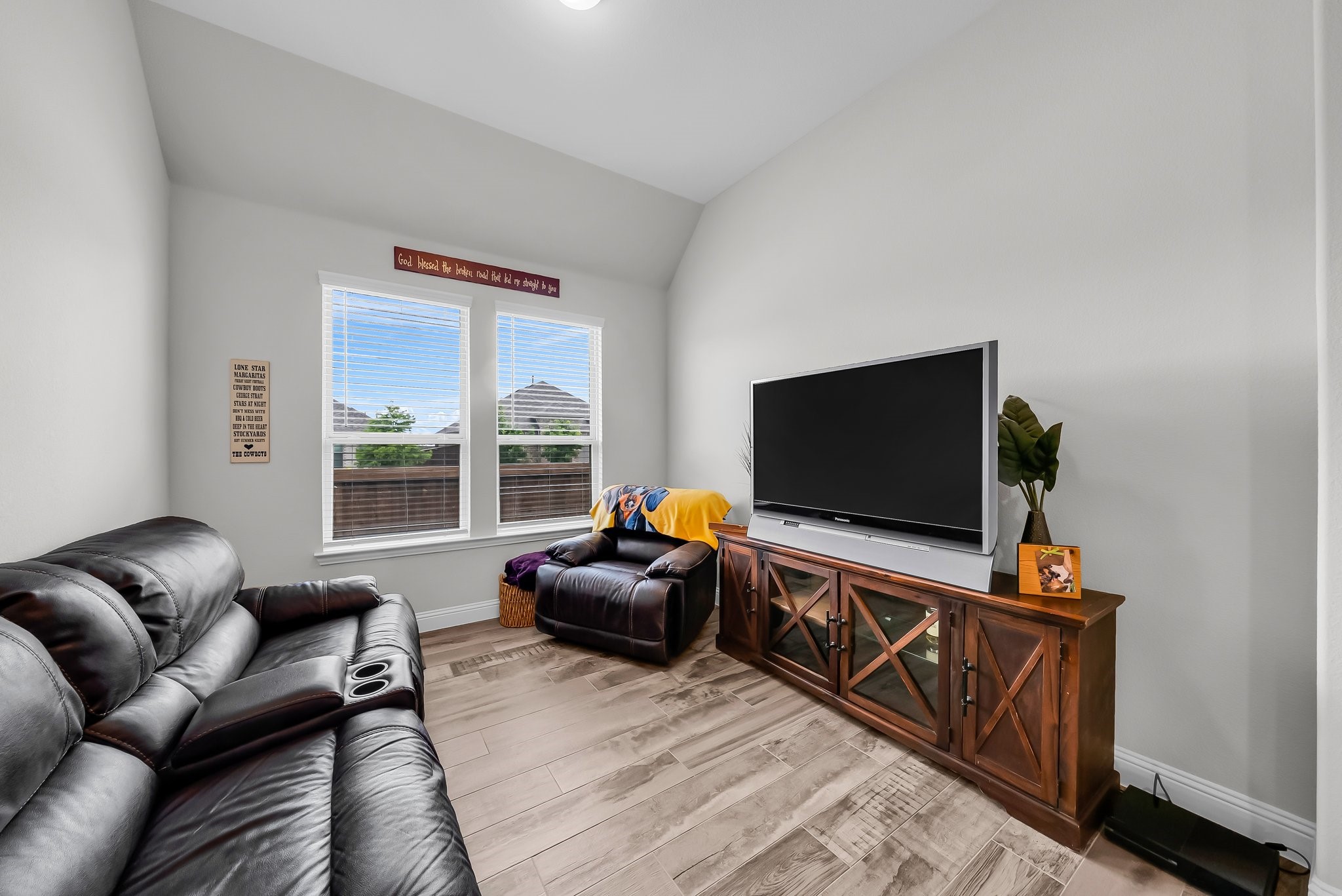 1924 Ann Street Celina TX 75009