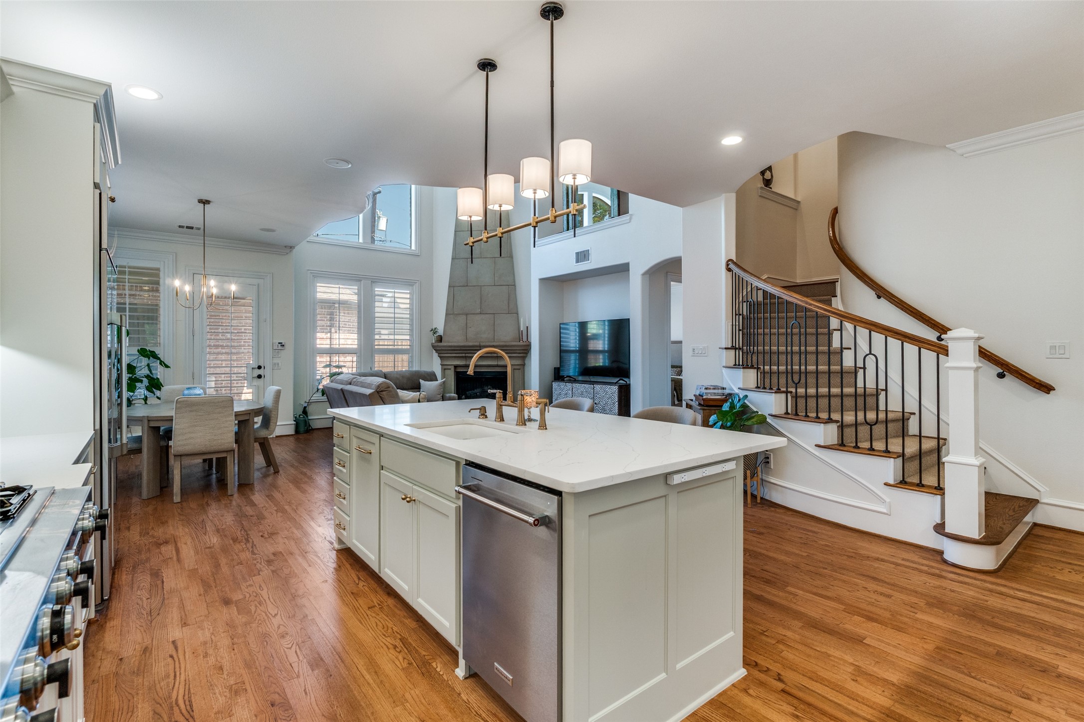6039 Goodwin Avenue Dallas TX 75206