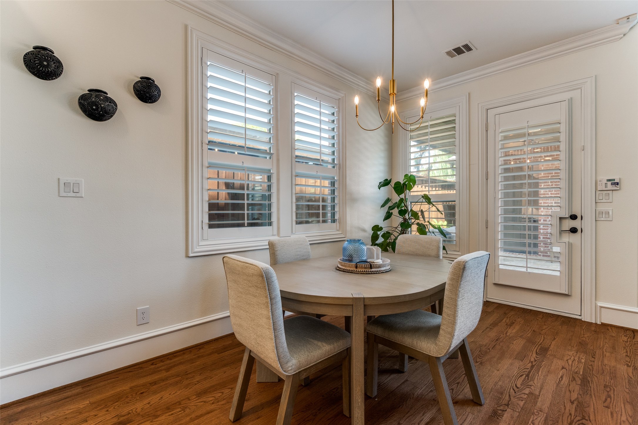 6039 Goodwin Avenue Dallas TX 75206