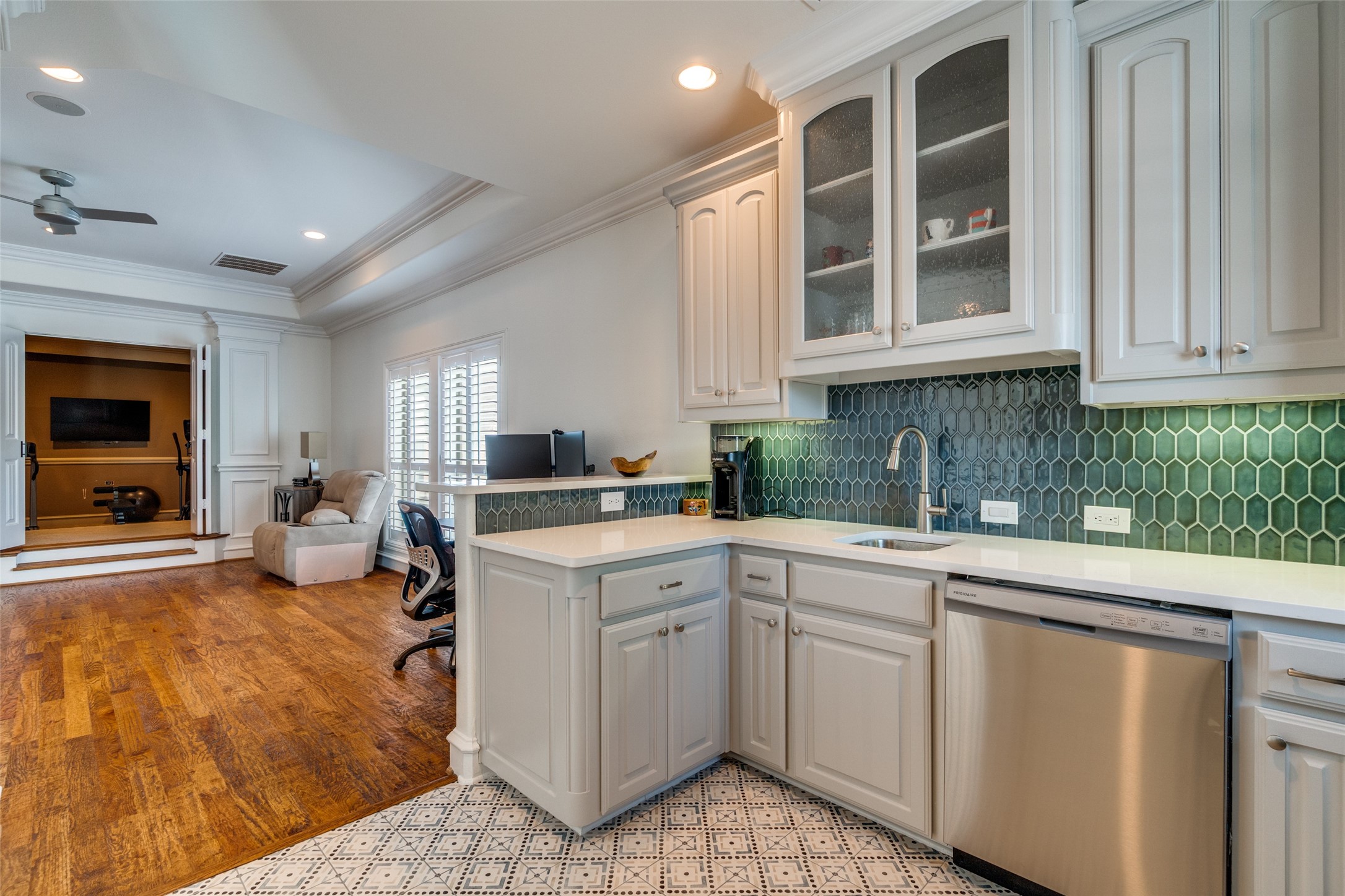 6039 Goodwin Avenue Dallas TX 75206