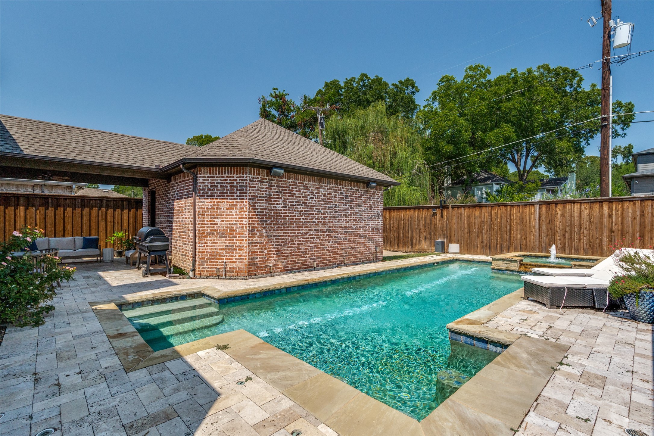 6039 Goodwin Avenue Dallas TX 75206