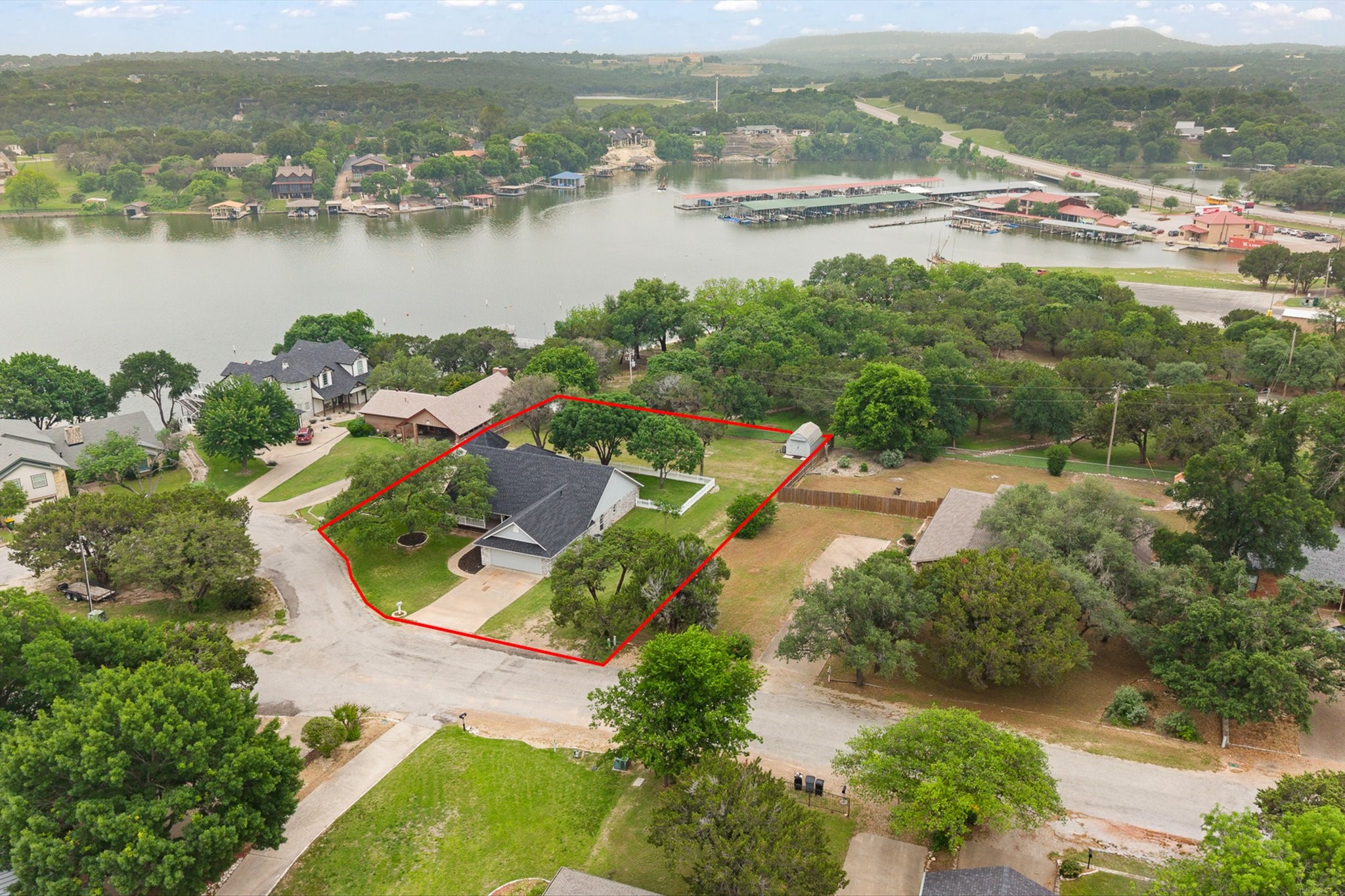639 S Rough Creek Court Granbury TX 76048