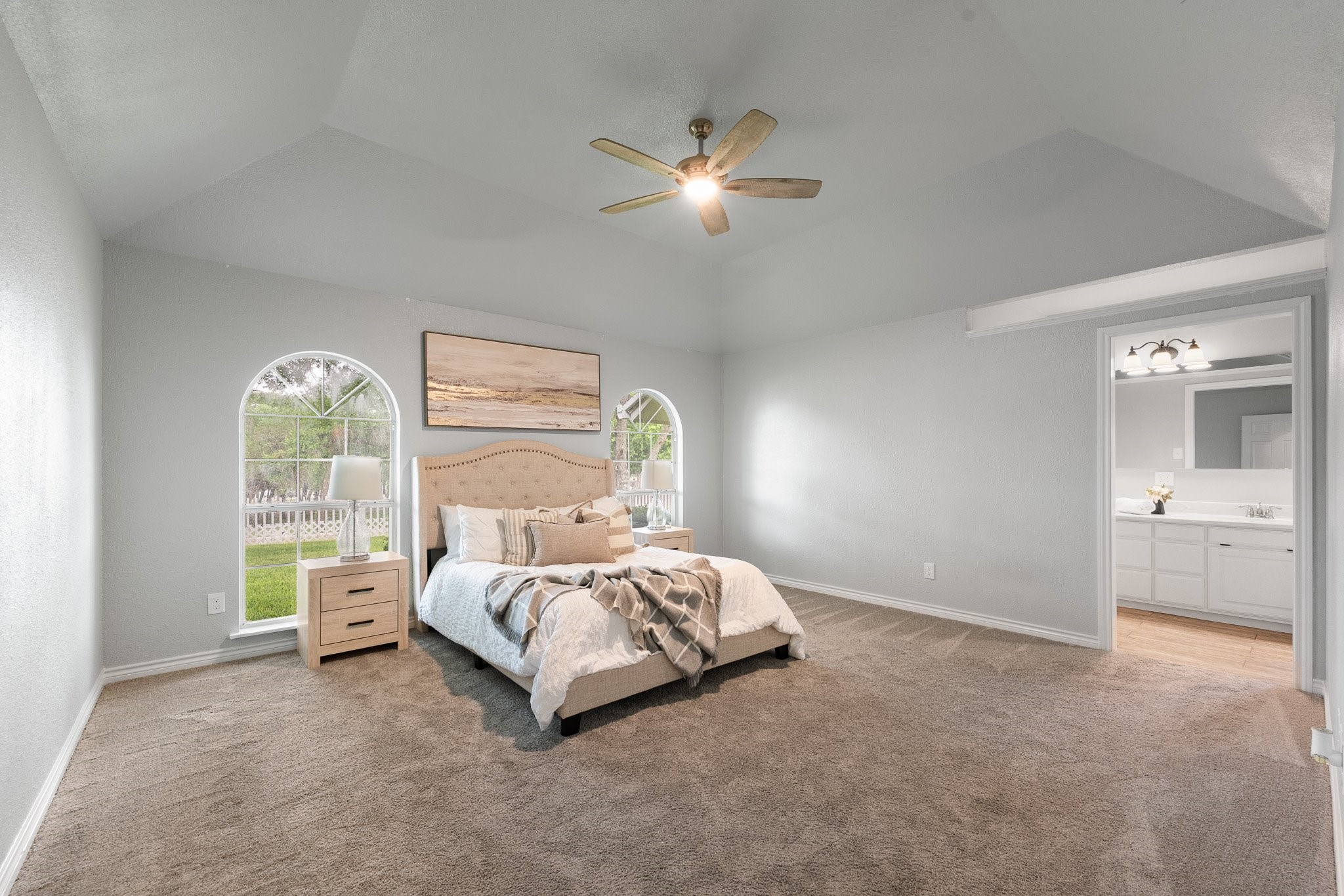 639 S Rough Creek Court Granbury TX 76048