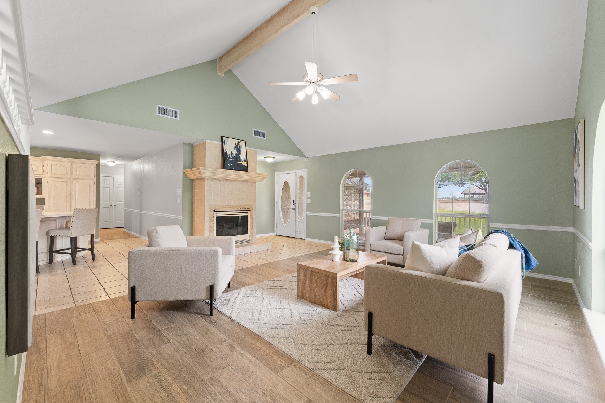 639 S Rough Creek Court Granbury TX 76048