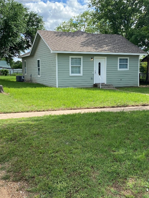 1206 3rd Street Graham TX 76450