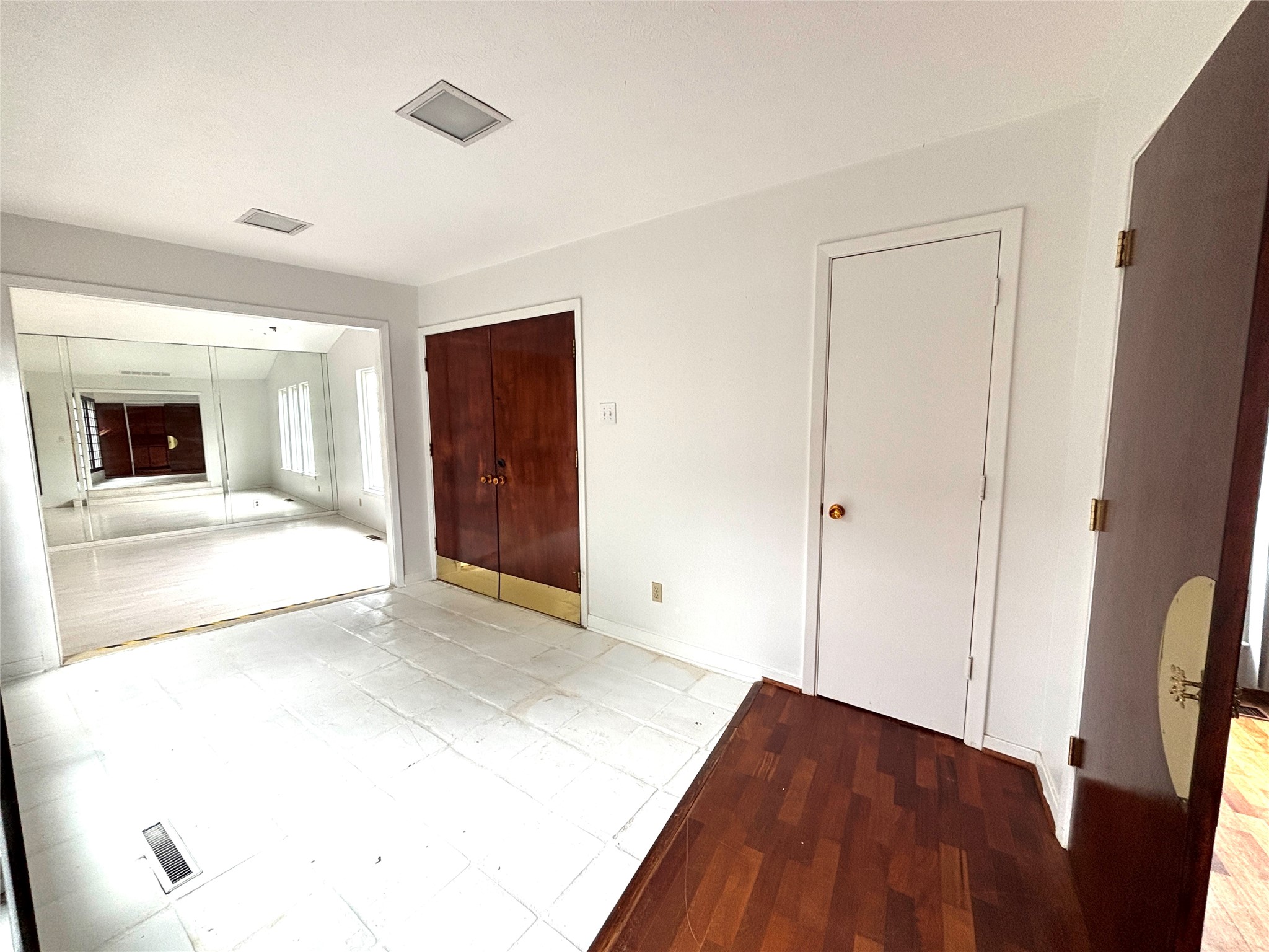 12 Creekwood Circle Richardson TX 75080