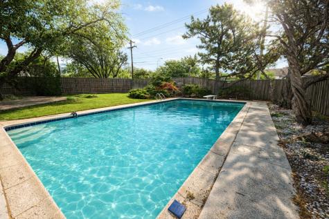 12 Creekwood Circle Richardson TX 75080