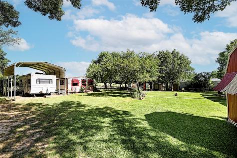 1561 Fm 1816 Bowie TX 76230