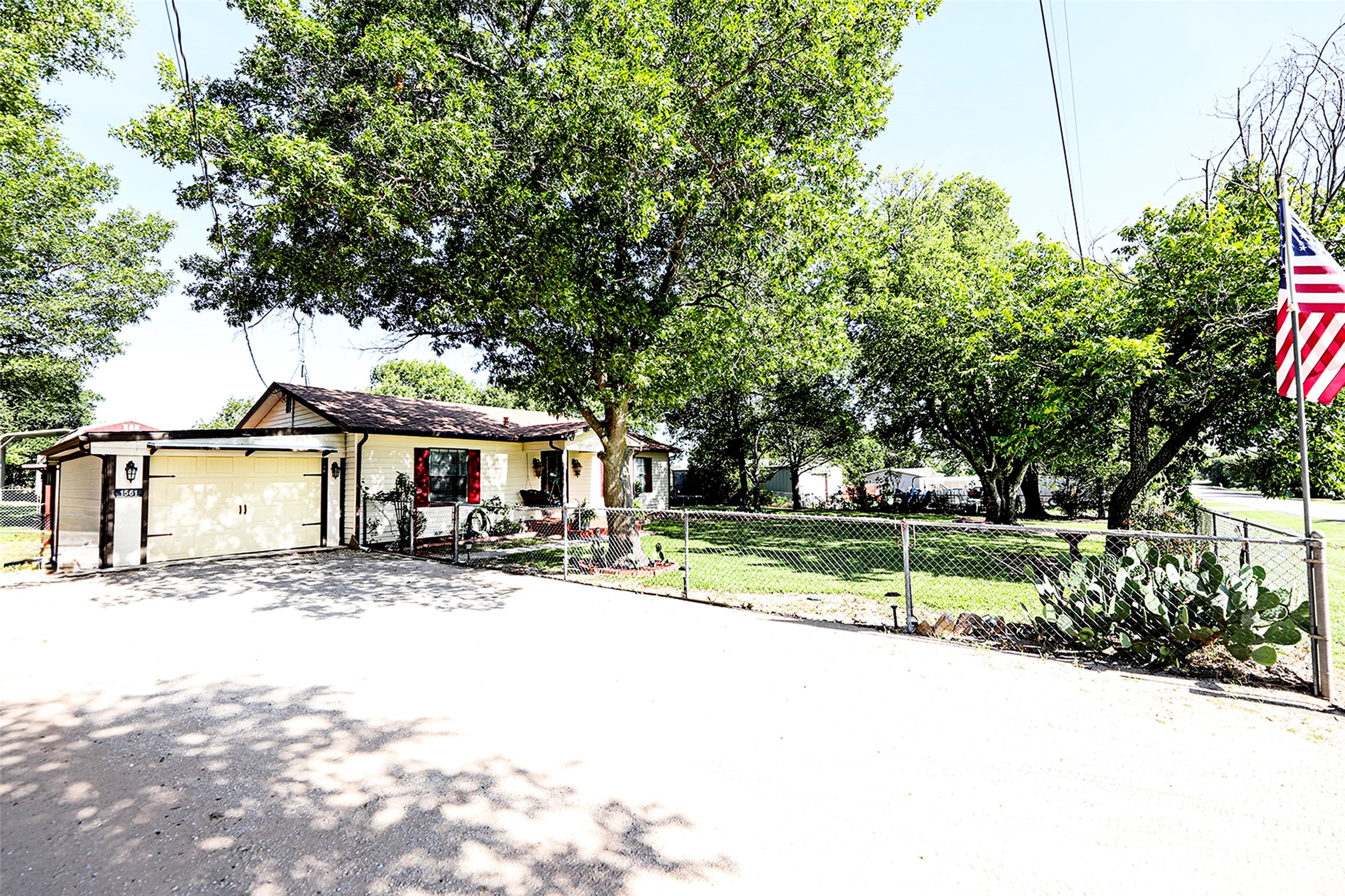 1561 Fm 1816 Bowie TX 76230
