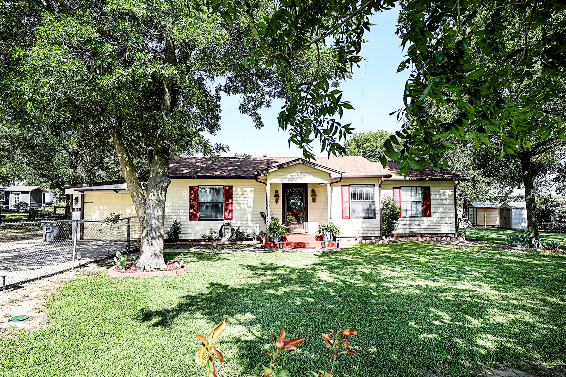 1561 Fm 1816 Bowie TX 76230