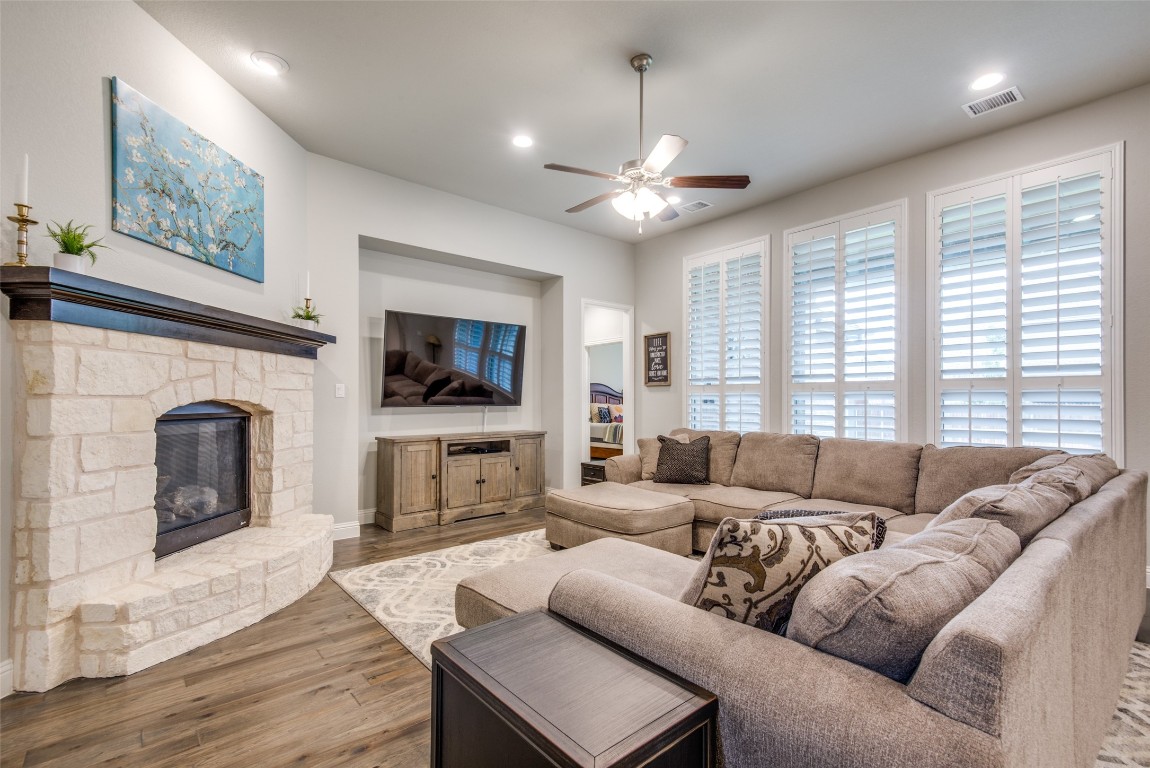 3322 Leameadow Drive Sachse TX 75048