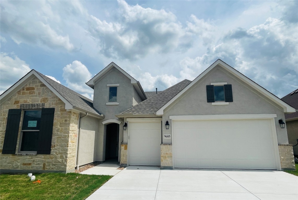 9605 Windwood Lane Denton TX 76207