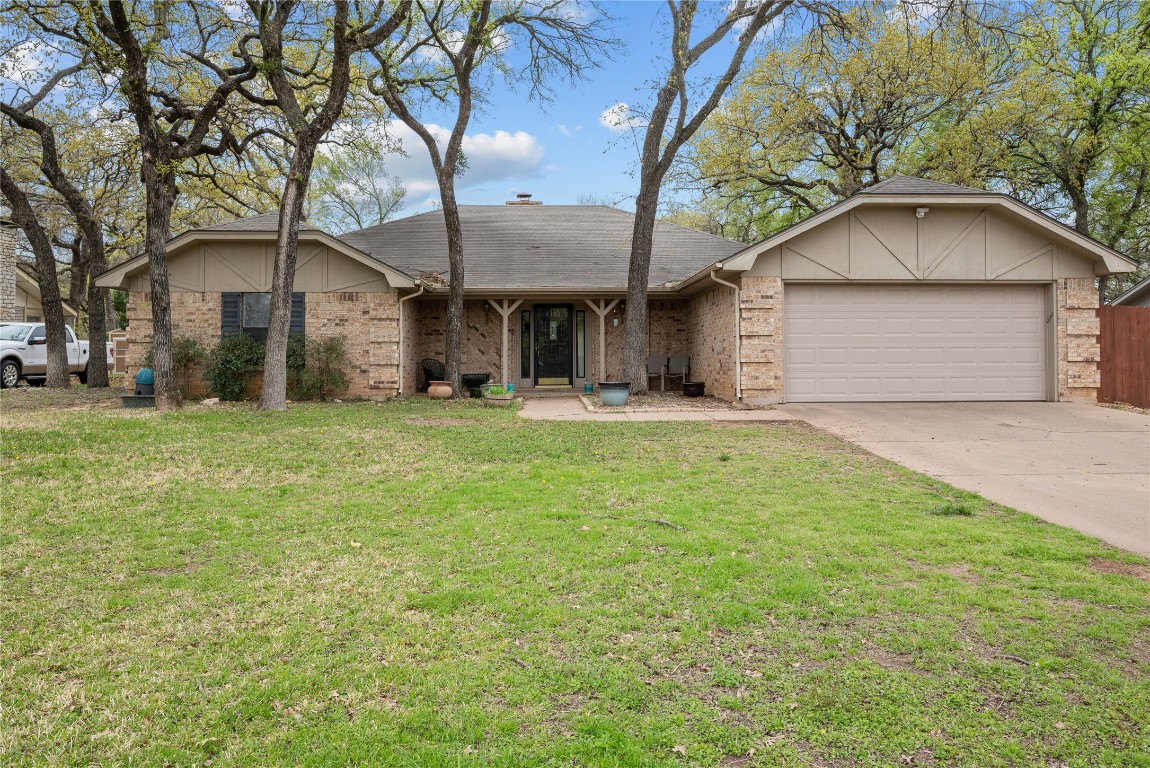 6311 Blackfoot Trail Granbury TX 76049