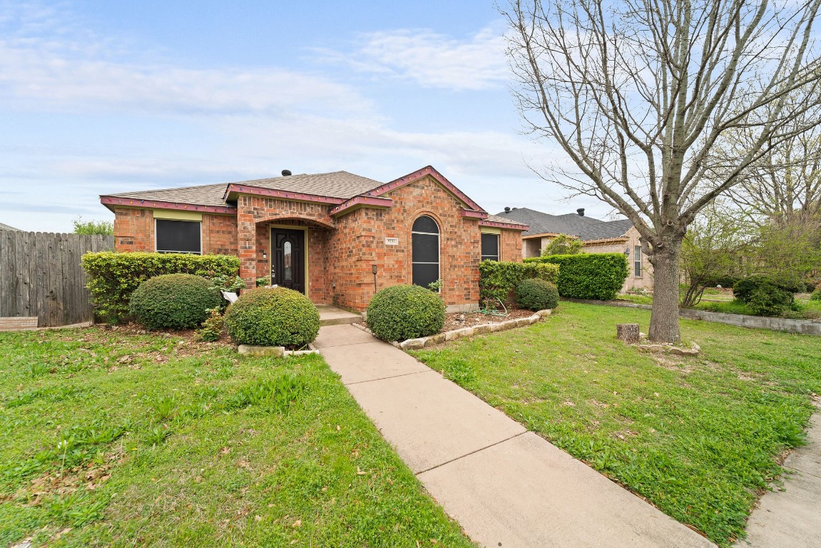 5232 El Torro Street Dallas TX 75236