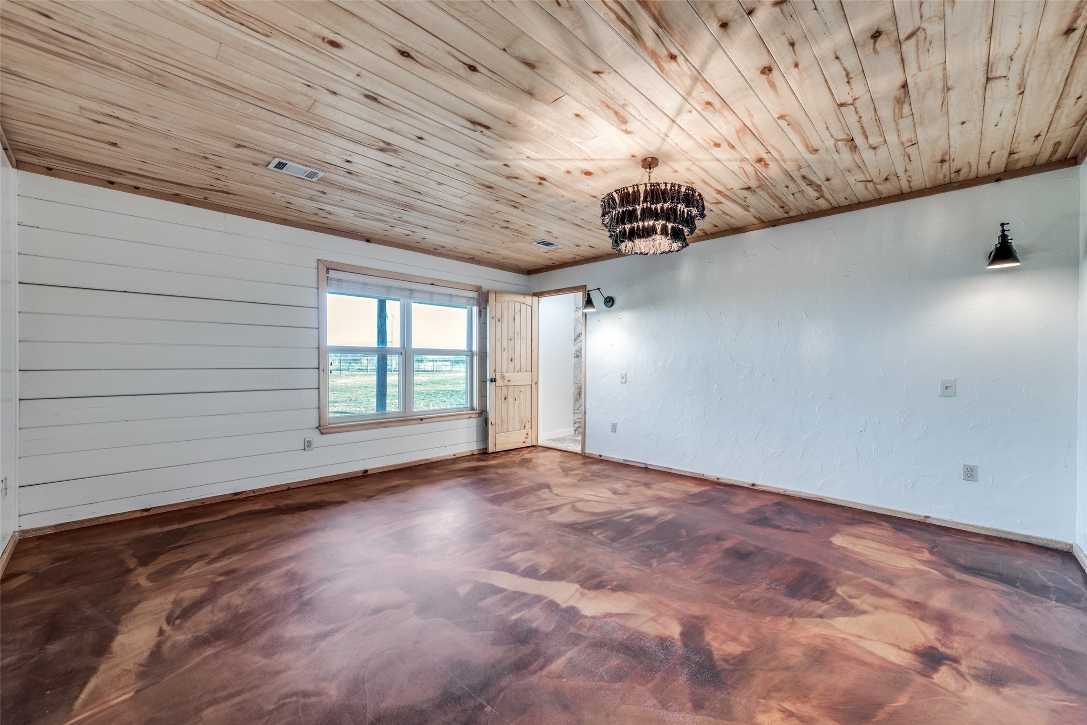 1353 Spring Creek Road Collinsville TX 76233