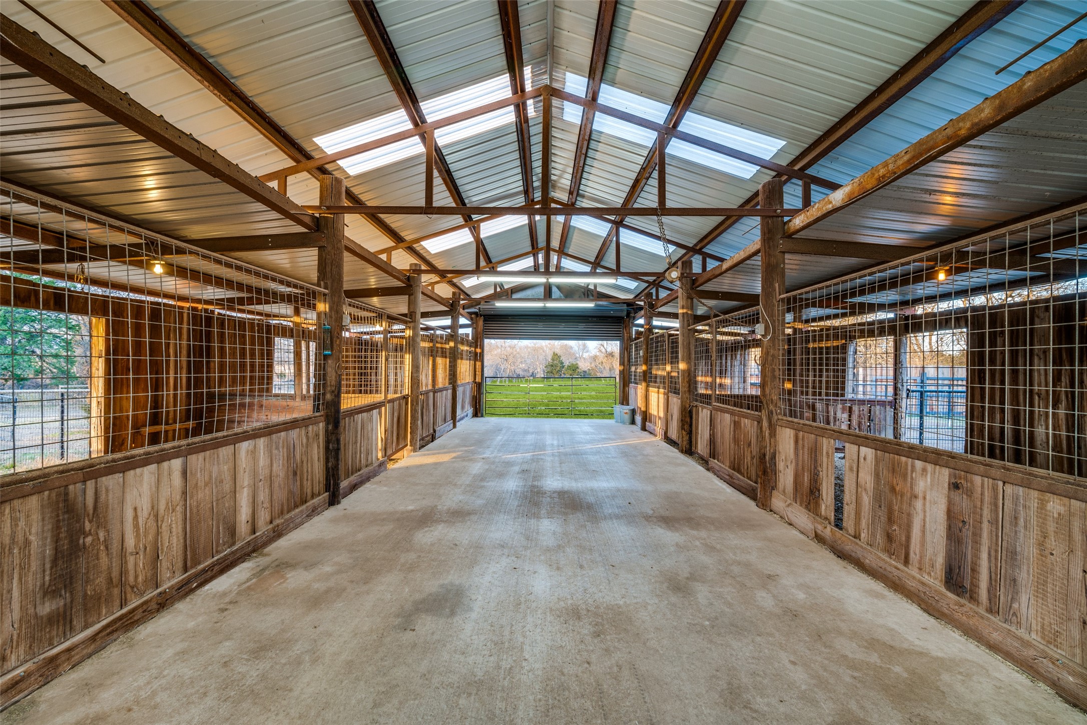 1353 Spring Creek Road Collinsville TX 76233
