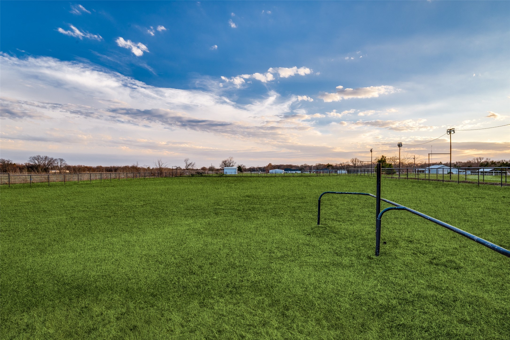 1353 Spring Creek Road Collinsville TX 76233