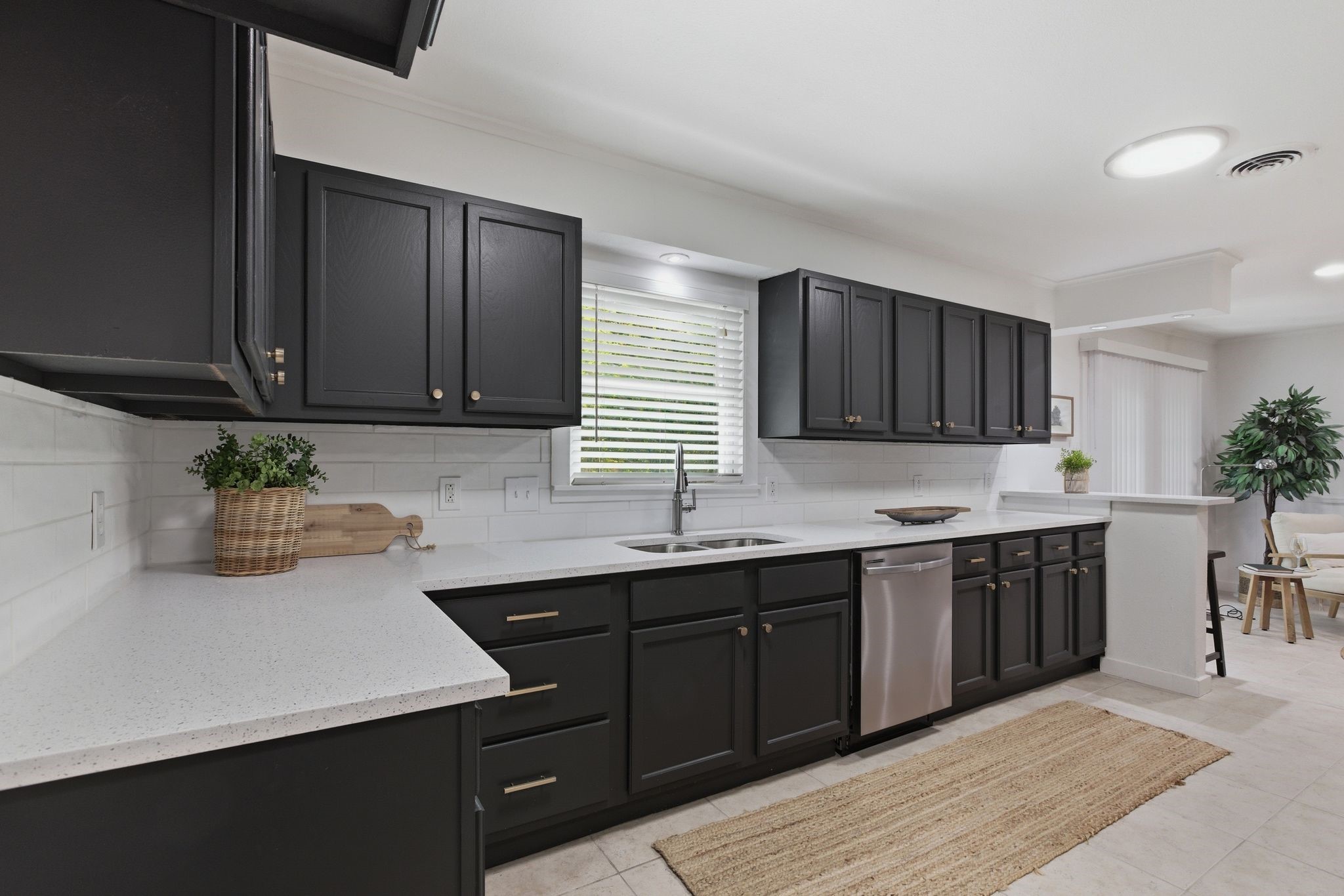 5751 Trio Lane Dallas TX 75241