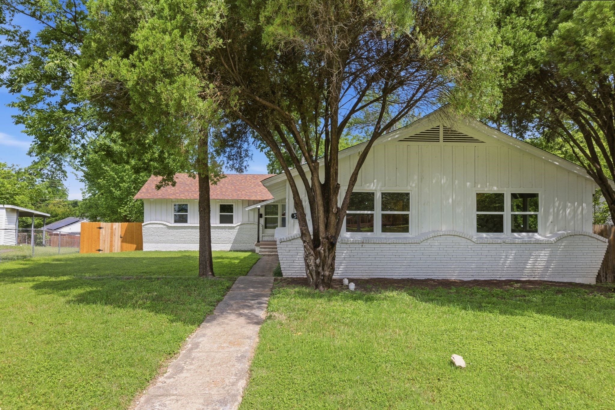 5751 Trio Lane Dallas TX 75241