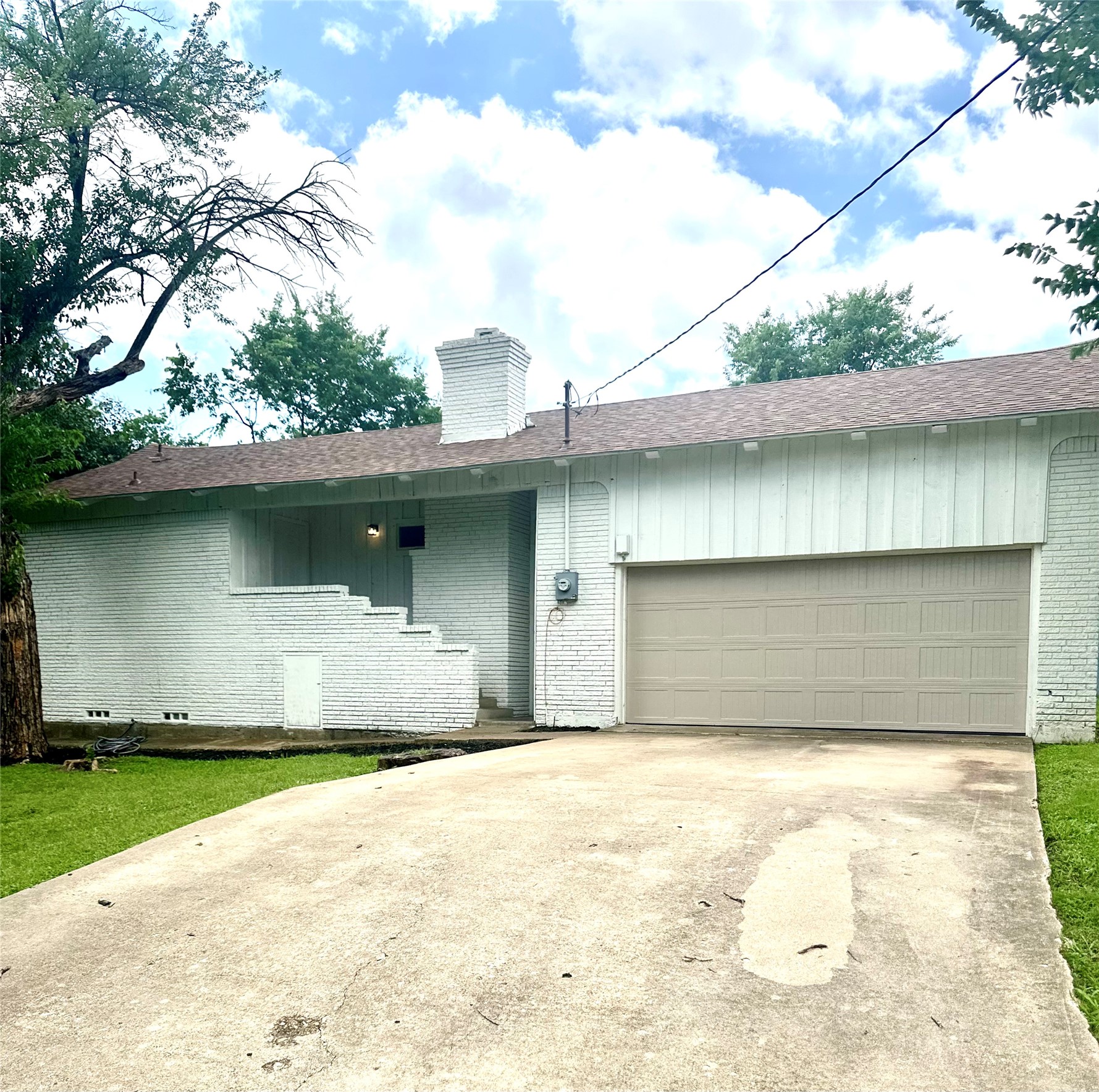 5751 Trio Lane Dallas TX 75241