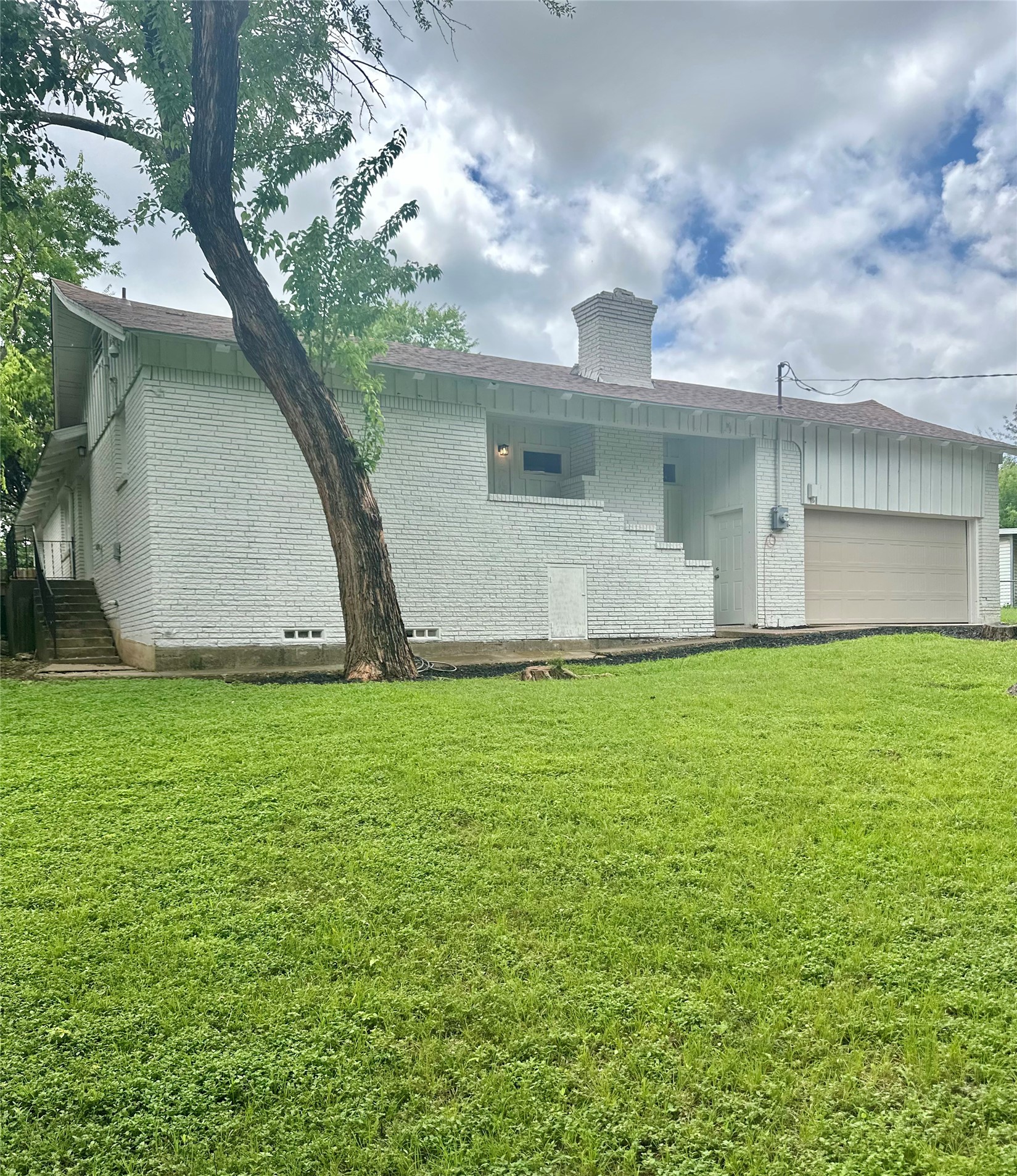 5751 Trio Lane Dallas TX 75241