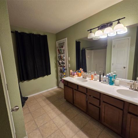 212 Druse Lane Jarrell TX 76537