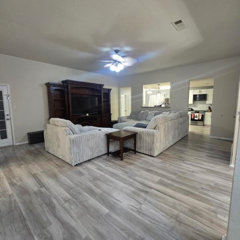 212 Druse Lane Jarrell TX 76537
