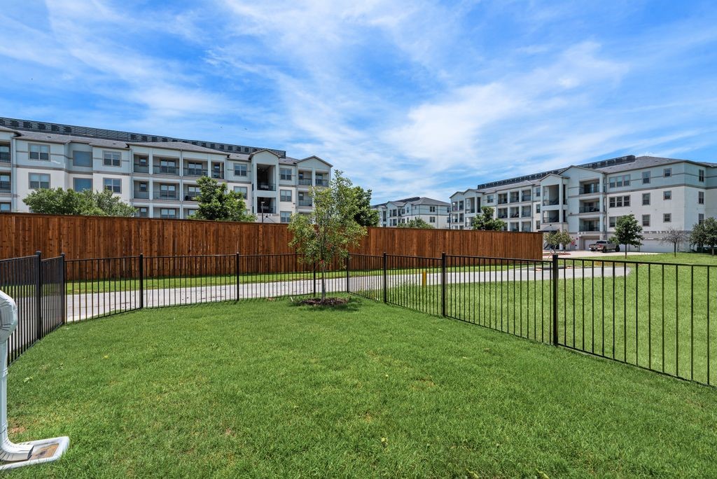 1806 Waterwalk Drive Rowlett TX 75088